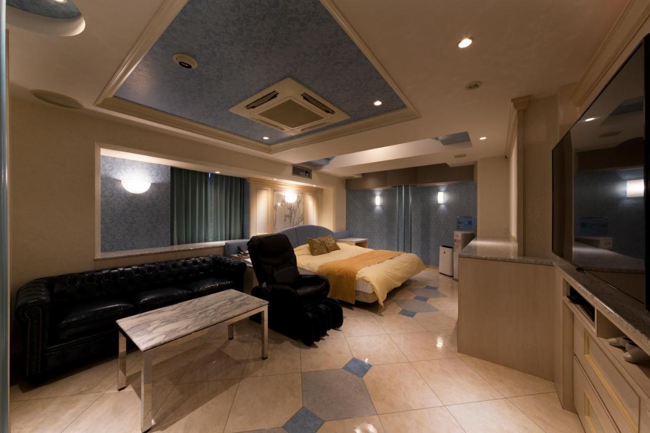 Hotel Luna Ikeda (Adults Only) Exterior photo