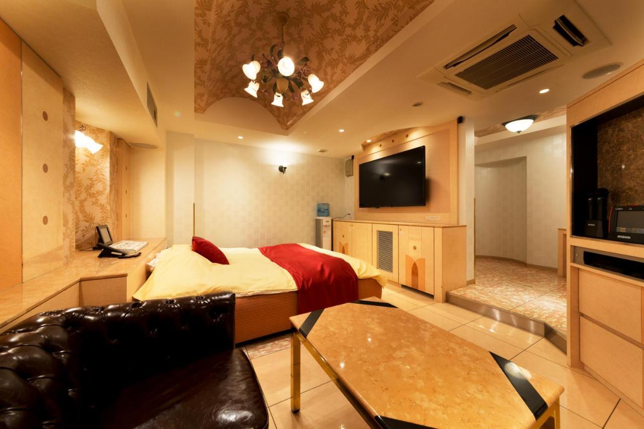 Hotel Luna Ikeda (Adults Only) Exterior photo